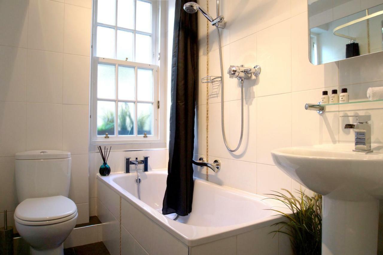 Grassmarket Old Town Boutique Apartment Edinburgh Bagian luar foto