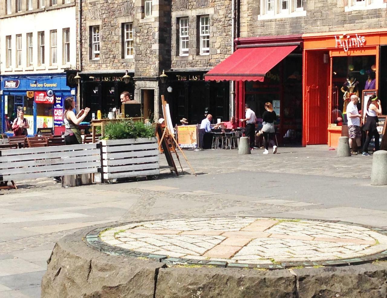 Grassmarket Old Town Boutique Apartment Edinburgh Bagian luar foto